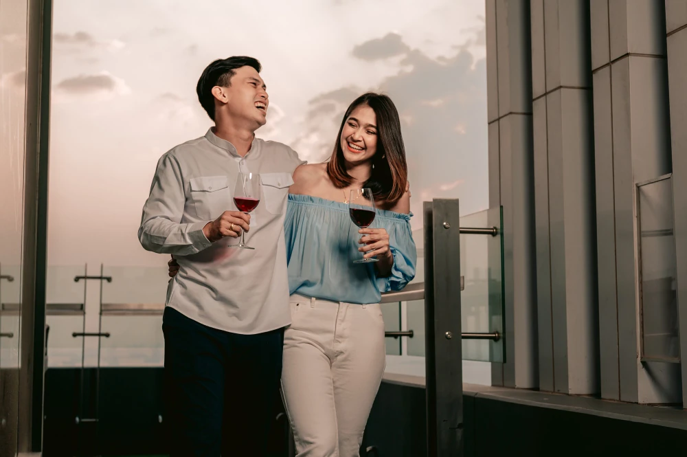 A couple enjoying an evening in the Philippines